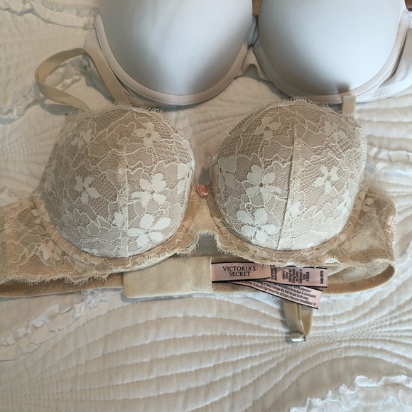 LOT of VS and PINK bras - Picture 2 of 6